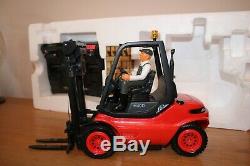 Carson Linde H 40 D Forklift Truck with 6 channel remote control