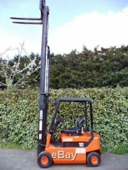 Clark electric counterbalance forklift truck, Linde, Toyota, Nissan, Ausa Not Diesel