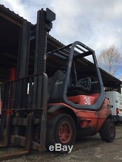 Diesel Forklift 351 LINDE MODEL. GREAT WORK HORSE! Cheap trade in truck. £3750
