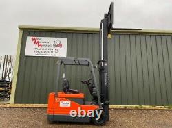 Fork Lift Truck Toyota Electric. Not Nissan Mitsubishi Linde. 5 FBE 18. 1800kg