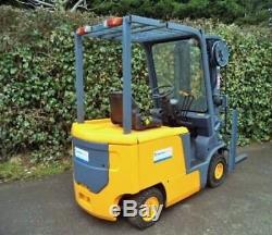 Hytsu Electric Counterbalance forklift truck. Not diesel, Linde, Yale, Still, Hyster