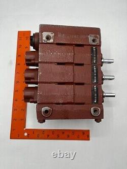 L0009442702 Linde 3 Spool Valve SKU-11220827A