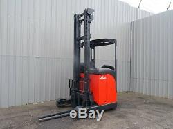LINDE R10c USED ELECTRIC REACH FORKLIFT TRUCK. (#2489)