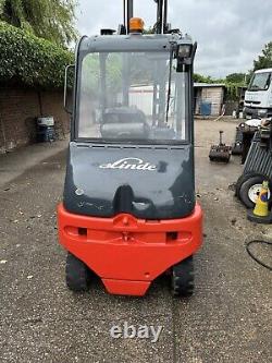 Linde E25 Electric Fork Lift Truck 2007 Model