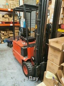 Linde Electric Counterbalance forklift truck