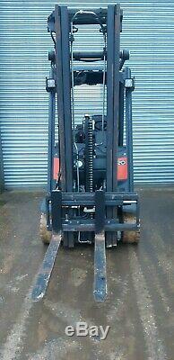 Linde H20t 391 Gas Forklift Truck 2014 2000 KG Lift Capacity In Very Good Con