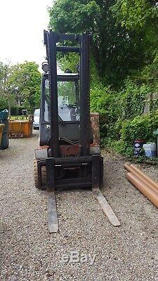 Linde H30t 351 Gas Forklift Truck 2003, 3000 KG Lift Capacity In Very Good Con