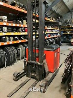 Linde R16 Used Electric Reach Forklift Truck