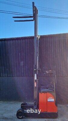 Linde R20 Electric Reach Truck/Narrow Aisle Forklifts/ 5.4 Meters Lift Height